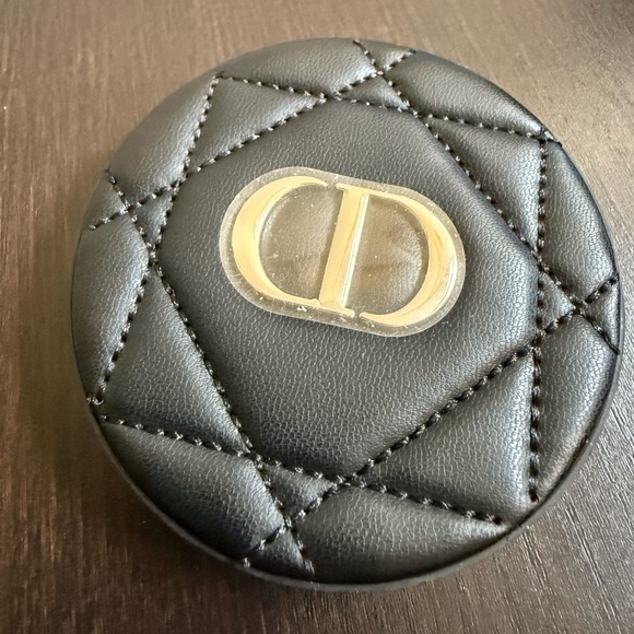 Dior Beauty Compact Mirror - Picture 4 of 4